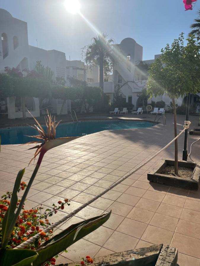 Apartamento Torrelaguna Vera Bagian luar foto