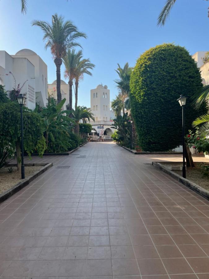 Apartamento Torrelaguna Vera Bagian luar foto